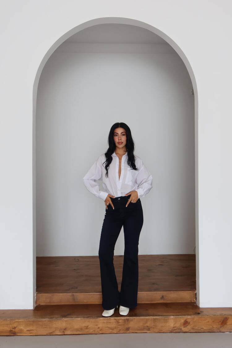 Blue Mom Jeans With High Waist And Flare Leg