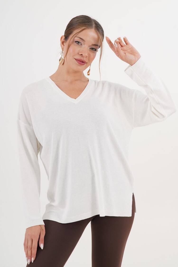 Casual Elegant Oversized V-Neck Sweater - Brand: Lustrin - Women & Kids, Baby Clothes Wholesale - Globality Store