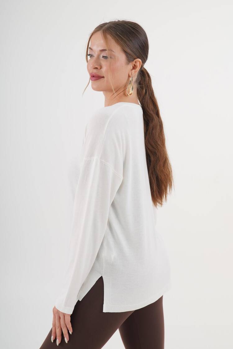 Casual Elegant Oversized V-Neck Sweater