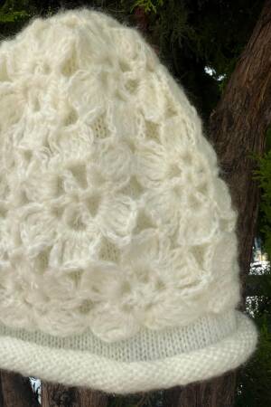 Beige Beret - Elegant Vintage Boho Style - Brand: Axesoire - Women & Kids, Baby Clothes Wholesale - Globality Store