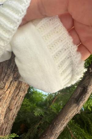 White Beret - Cute Casual Sport Preppy Style - Brand: Axesoire - Women & Kids, Baby Clothes Wholesale - Globality Store