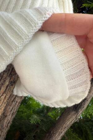 White Casual Cute Sport Beret - Brand: Axesoire - Women & Kids, Baby Clothes Wholesale - Globality Store