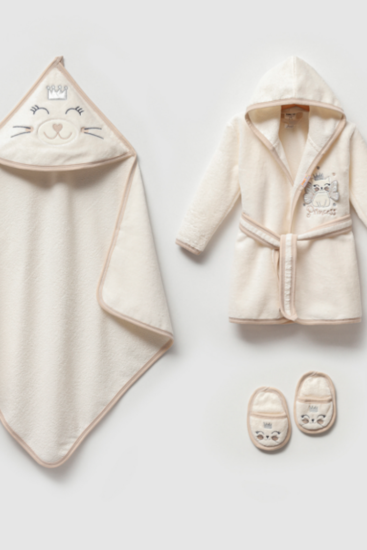 Towel and Bathrobe - Toptan Kız Bebek 4'lü Banyo Seti 0-36M 1072-703K - Brand: Ramel Kids - Women & Kids, Baby Clothes Wholesale - Globality Store