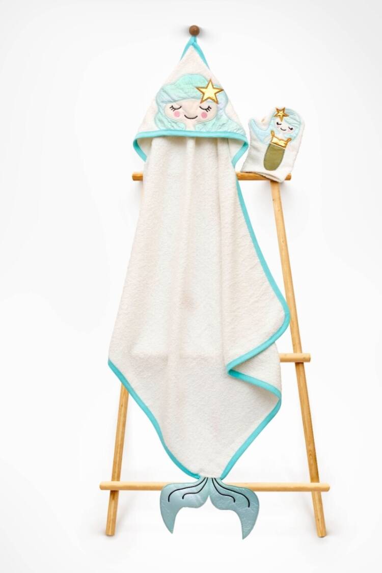 Bathroom Products - Toptan Kız Bebek Nakışlı Havlu ve Banyo Kesesi 75x75 2015-9-754 - Brand: Babyline - Women & Kids, Baby Clothes Wholesale - Globality Store