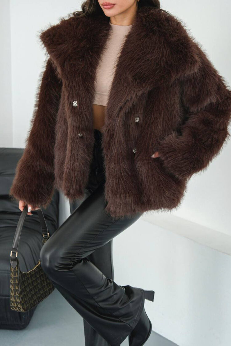 Glam Fur Coat With Notched Collar