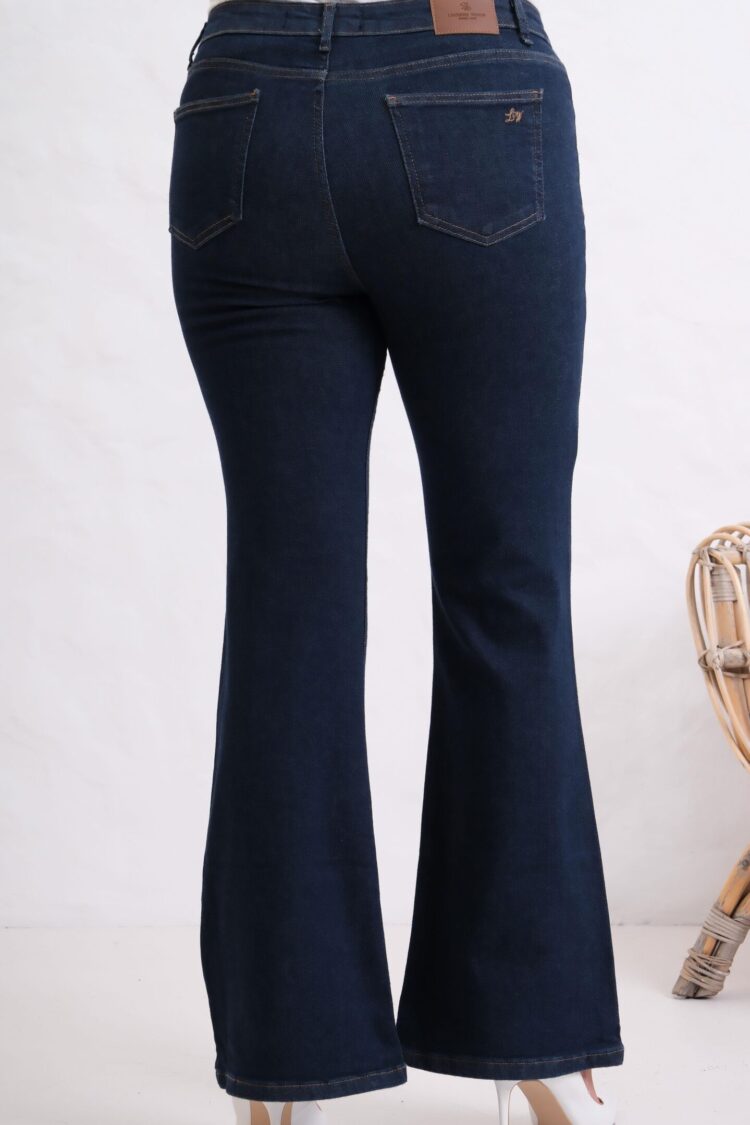 Casual Plus Size Mom Jeans With Flare Leg