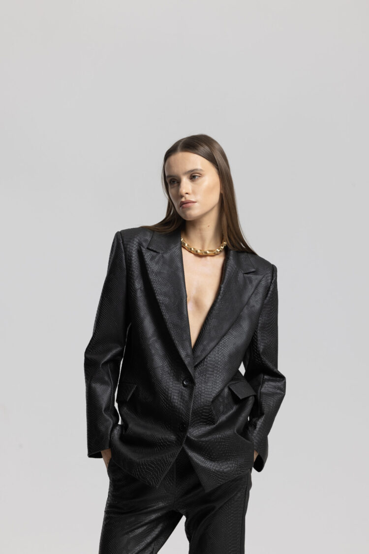 Black Elegant Single-Breasted Blazer Jacket