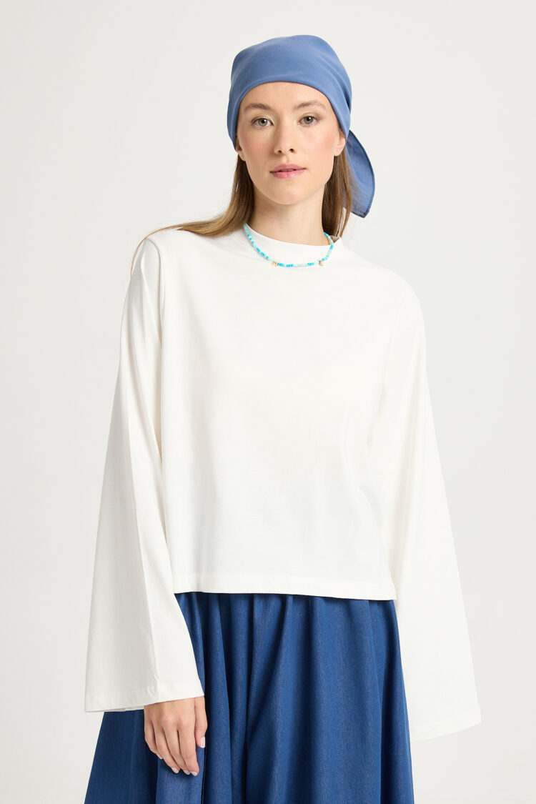 White Casual Modest Shirt With Extra Long Sleeves