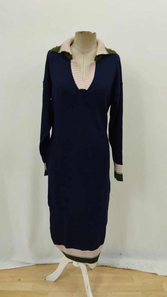 Navy Blue Sweater Dress With V-Neck And Long Sleeves