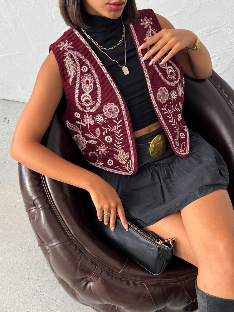 Ethnic Paisley Regular Fit Vest