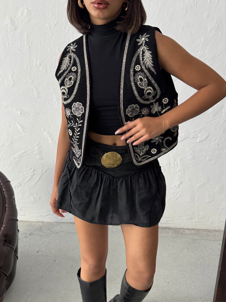 Ethnic Boho Vest With Paisley Floral Pattern