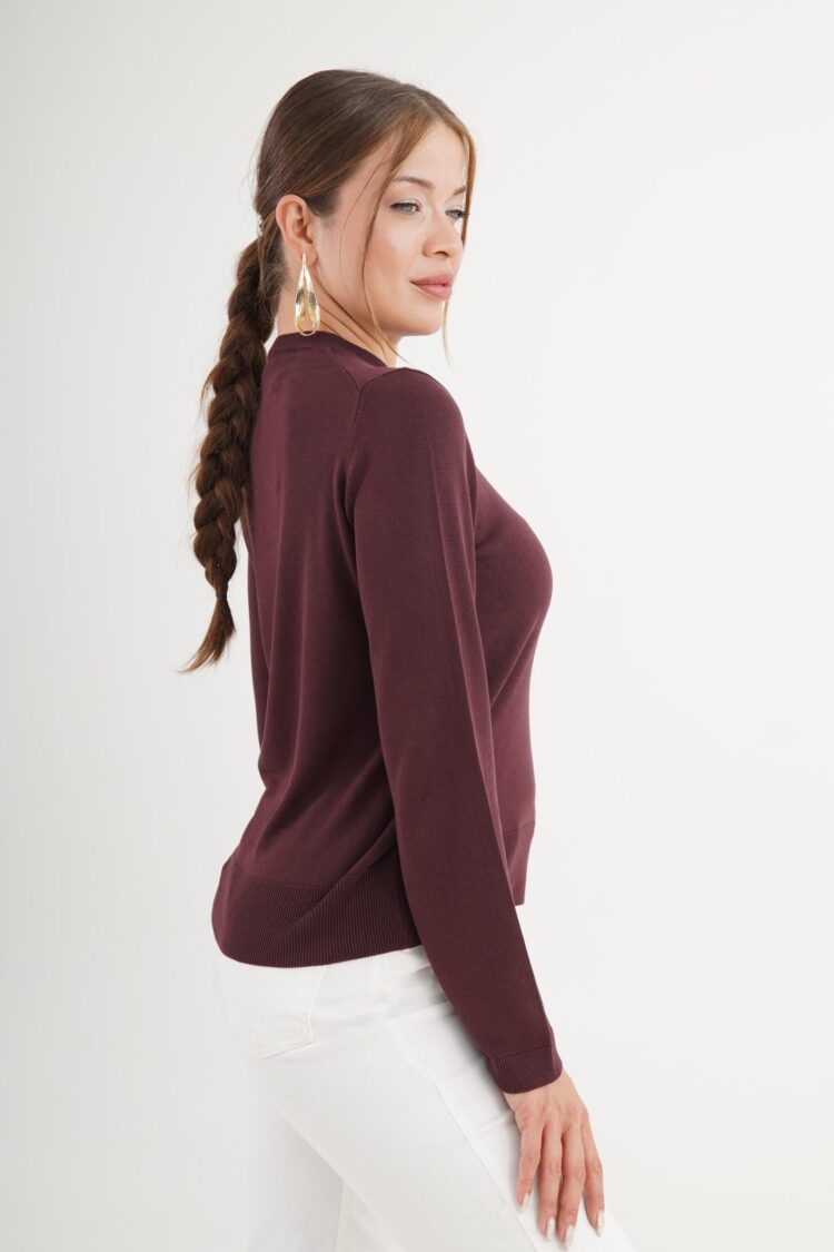 Sweater Slim Fit Round Neck