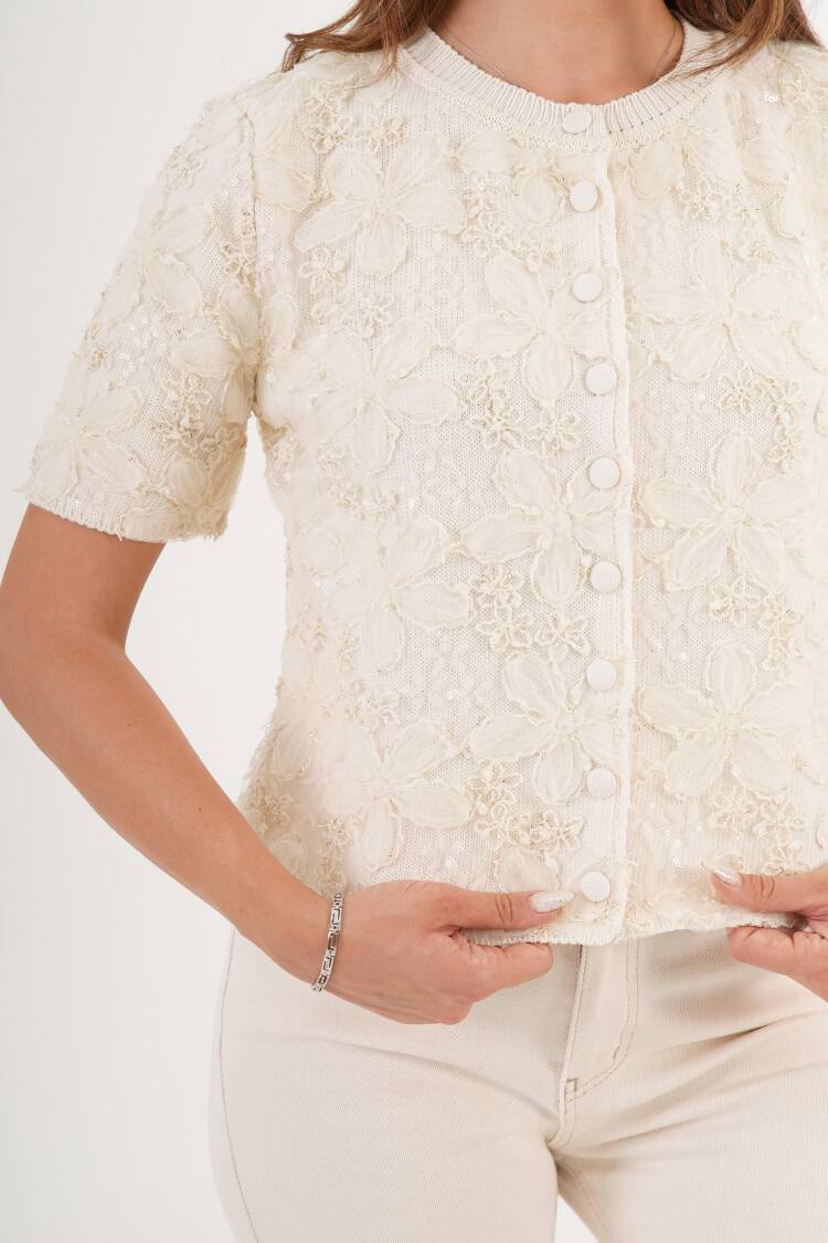 Beige Floral Elegant Buttoned Cardigan