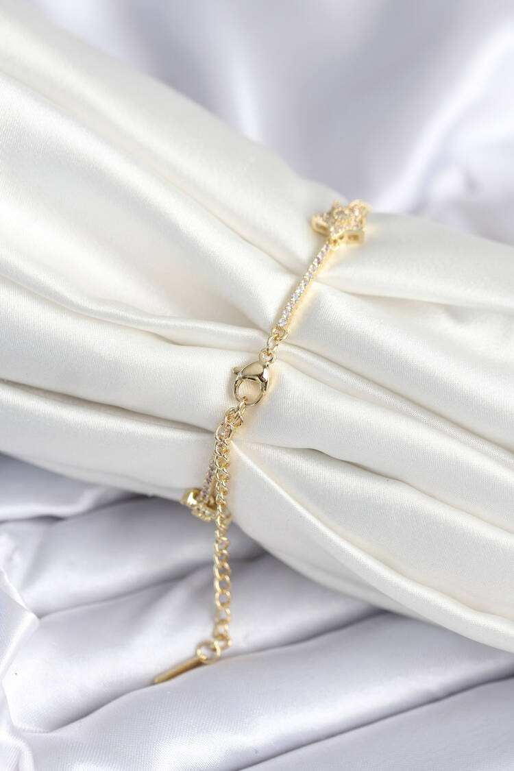 Brass Gold Color Star Pattern Women's Bracelet