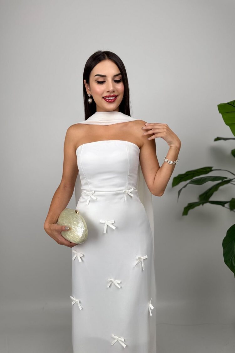 ElegantStrapless Floor Length Slip Dress