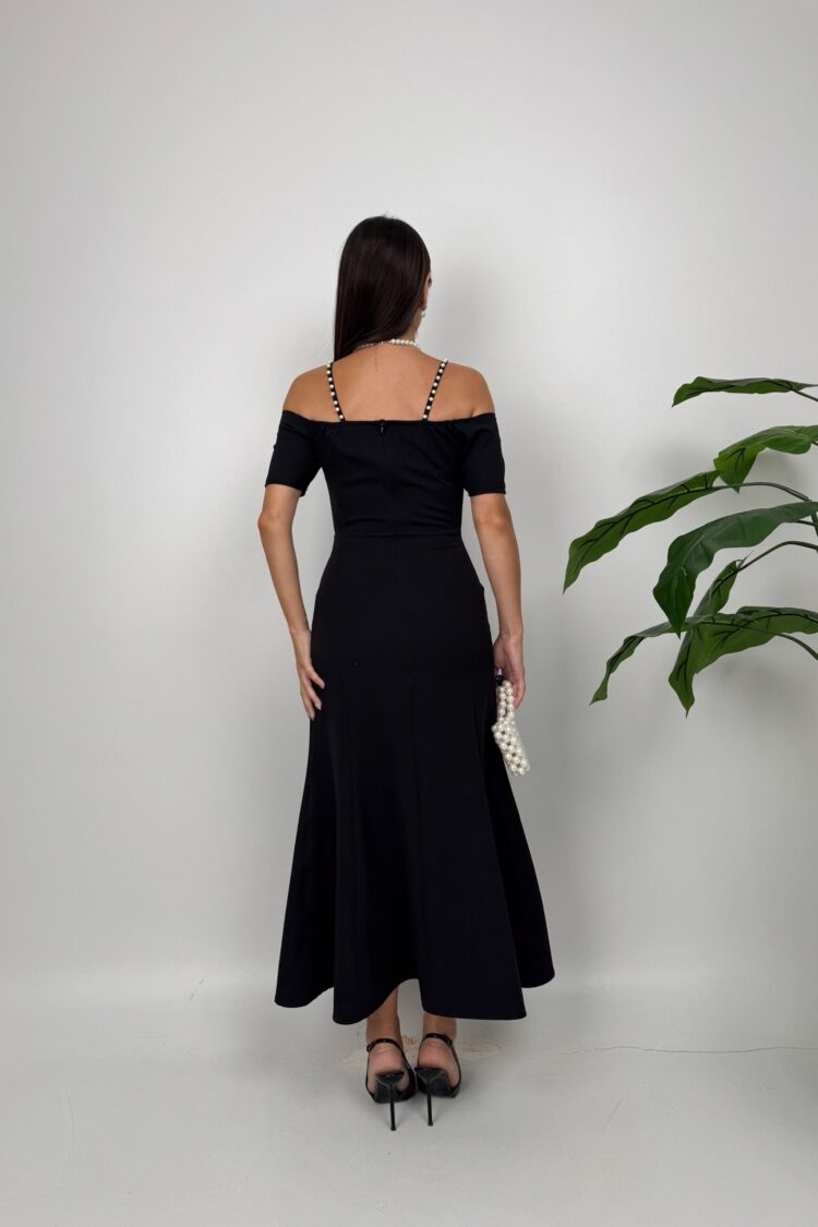 ElegantFit And Flare Maxi Dress