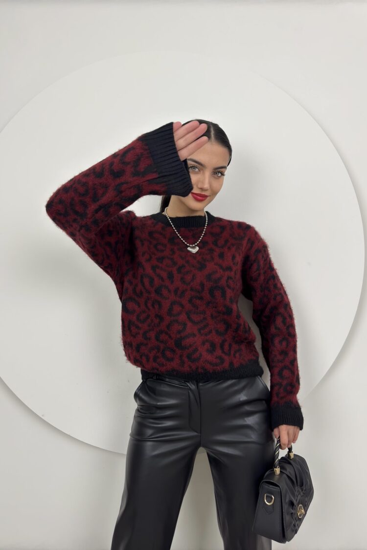 Sweater With Leopard Print
