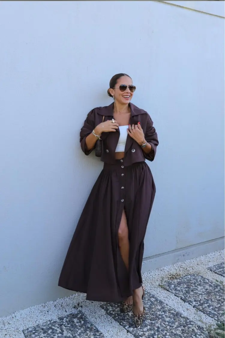 Green Flared Maxi Skirt With Buttoned Closure
