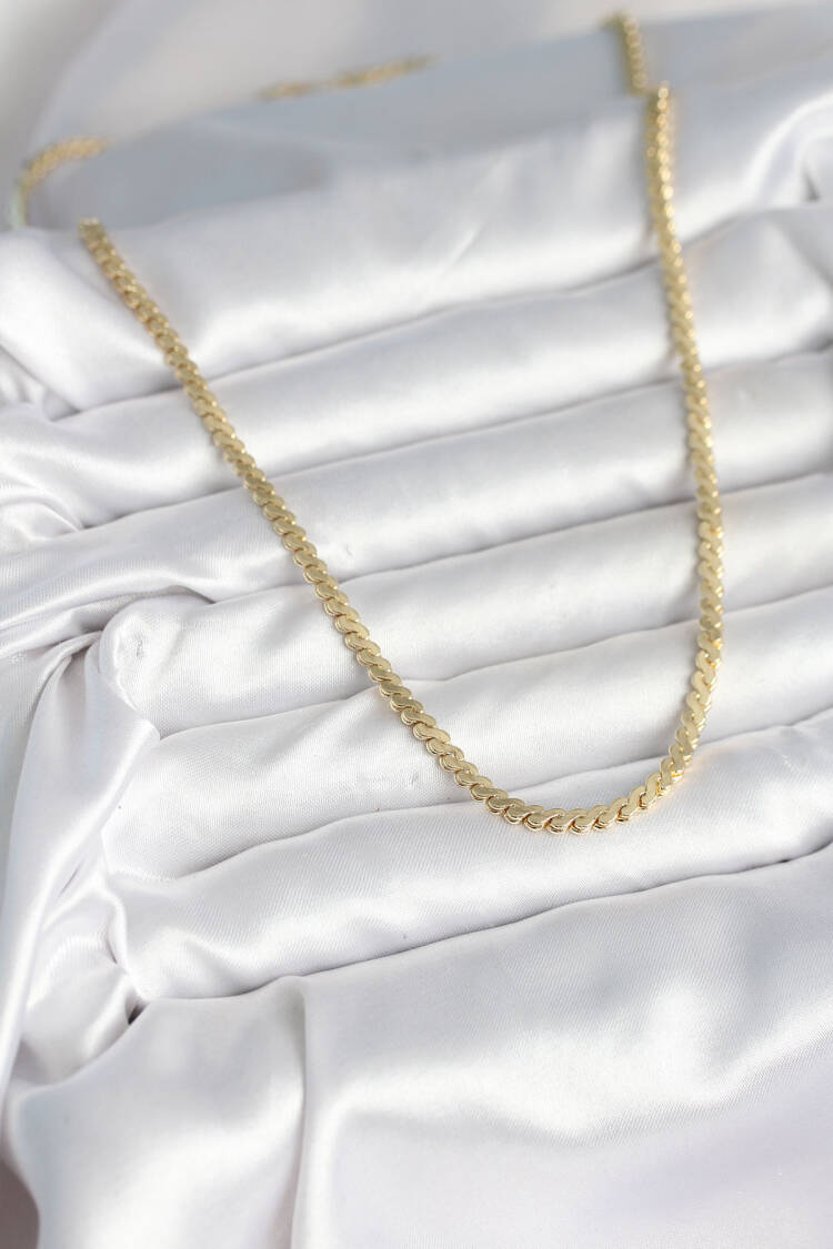 60 Cm Gold Color Brass Flat Chain Model Women Necklace