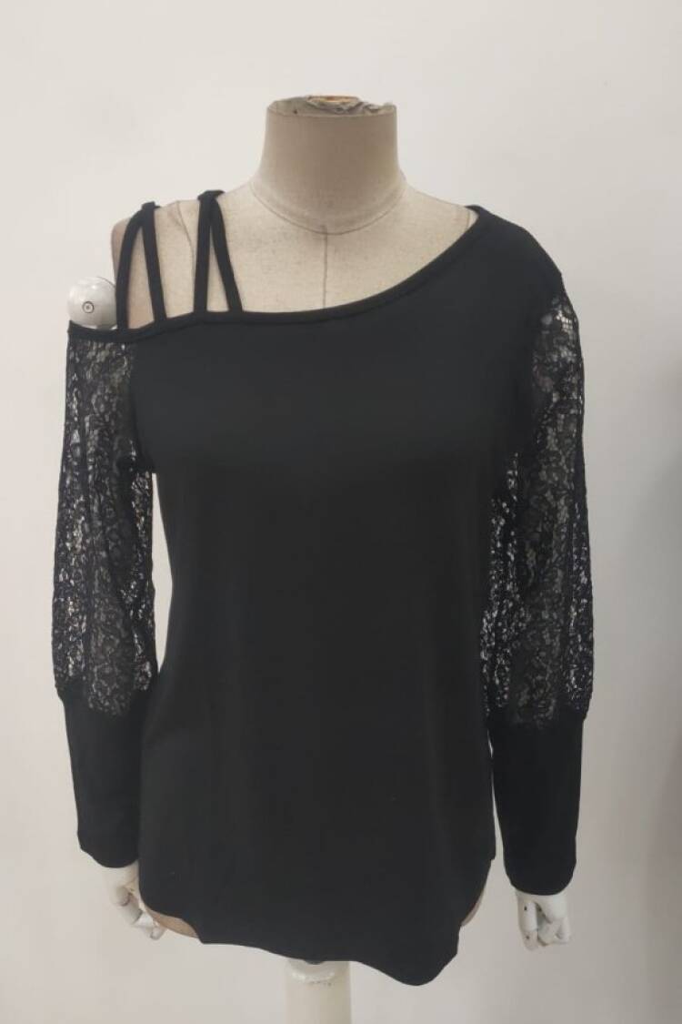 Black Blouse With Boat Neck And Long Sleeves