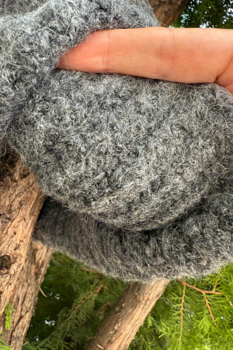 Grey Beret Stylish Casual Vintage Elegance