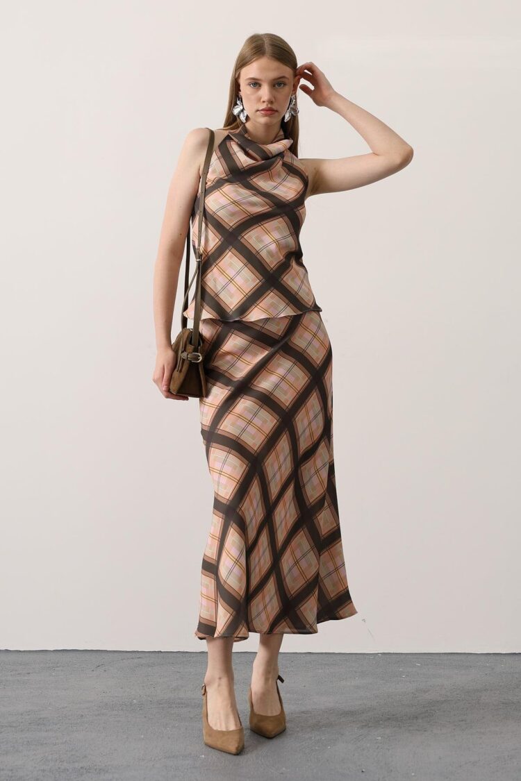 Brown Vintage Elegant Formal Set