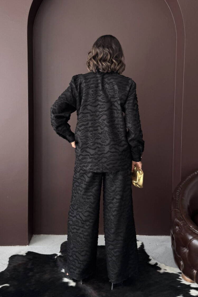 Elegant Animal Print Shirt