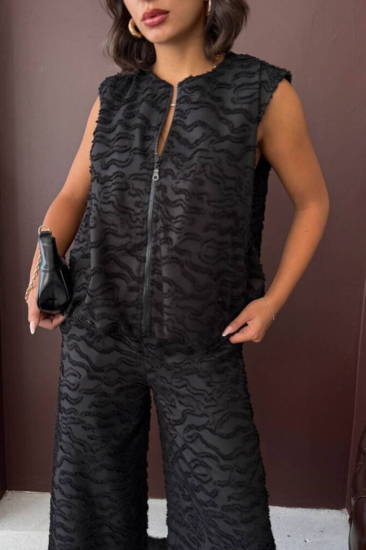 Oversized Animal Print Sleeveless Shirt