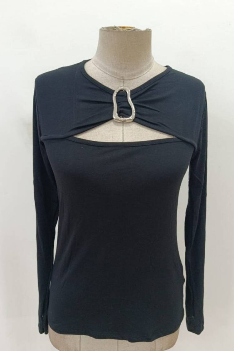 Slim Fit Keyhole Neck Blouse
