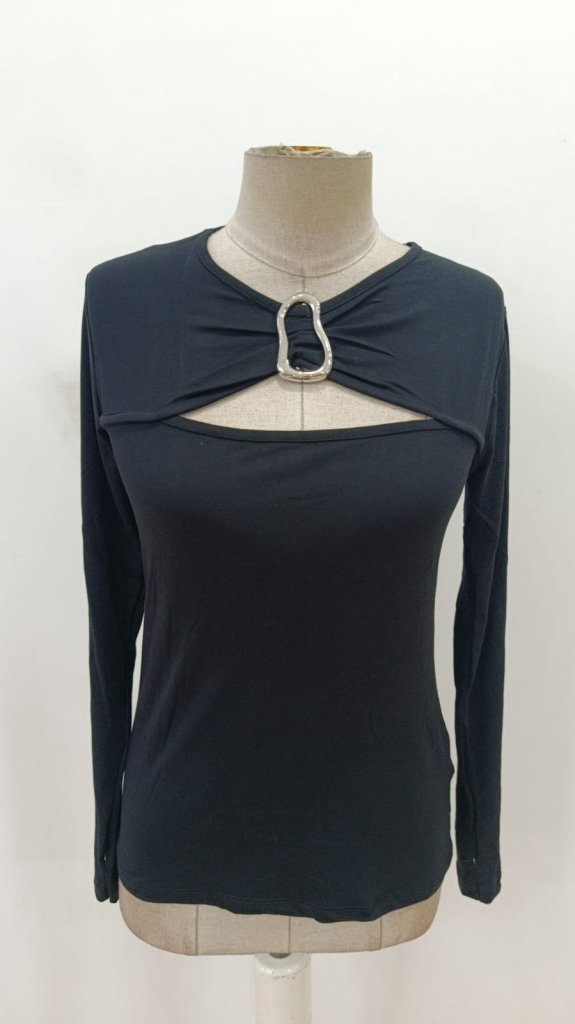 Slim Fit Keyhole Neck Blouse