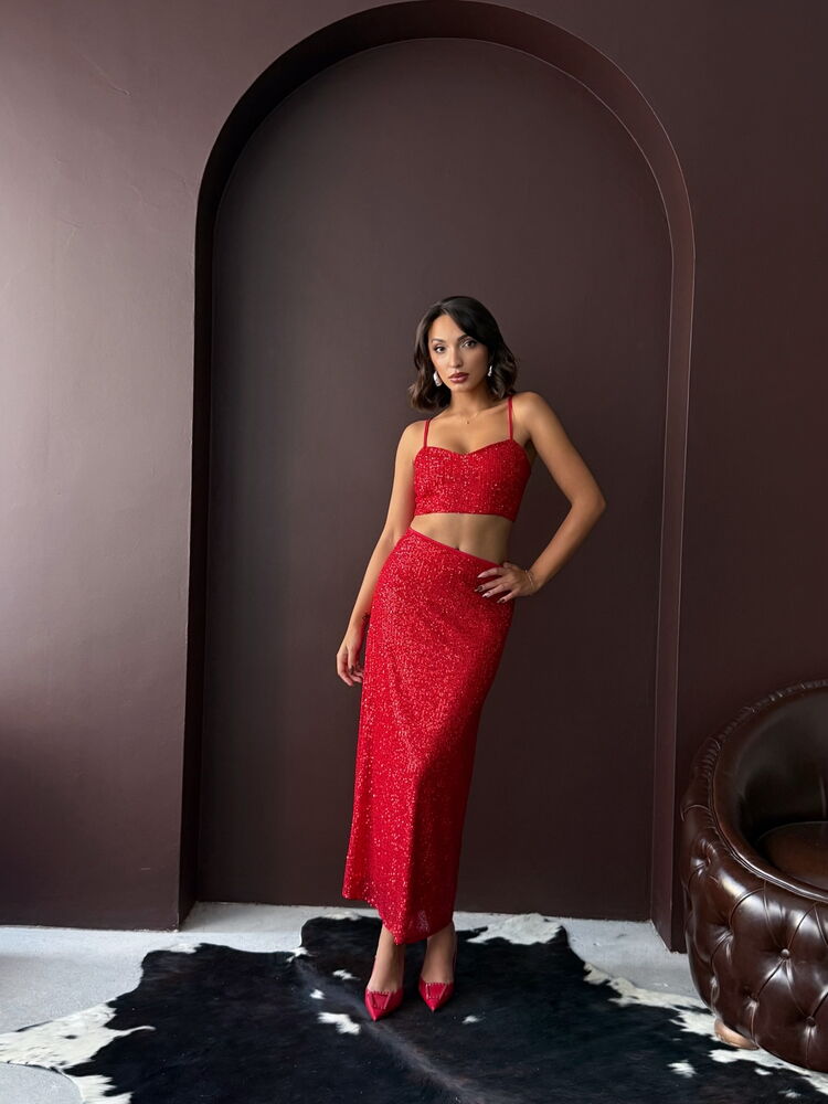 Sequined Fitted Crop Blouse With Sweetheart Neck