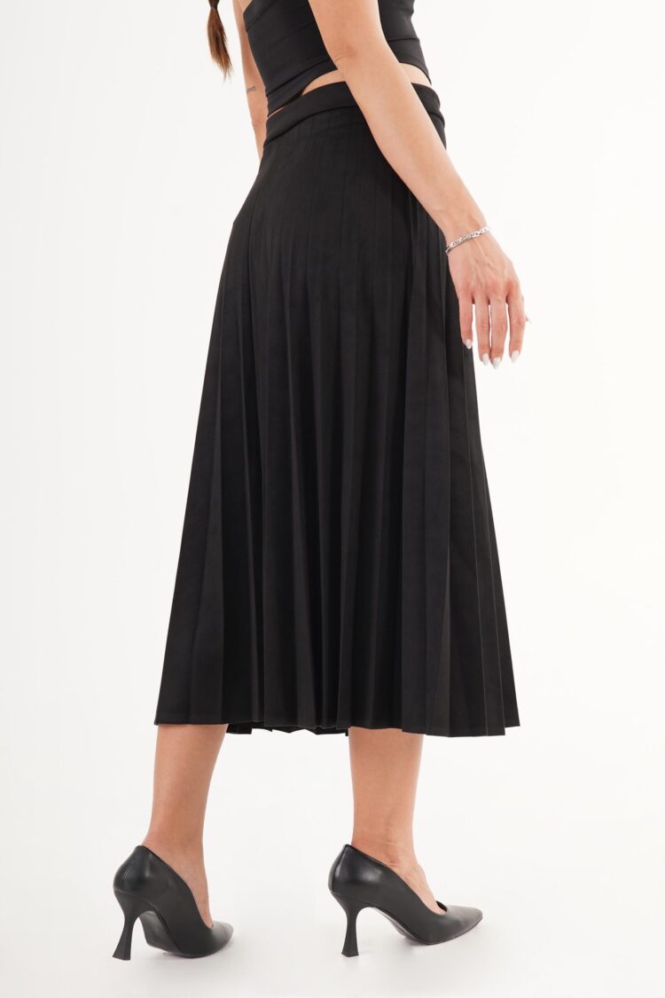Pleated Midi Skirt With Mid Waist Design