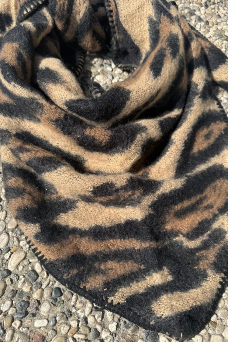 Animal Print Shawl For Fall & Winter