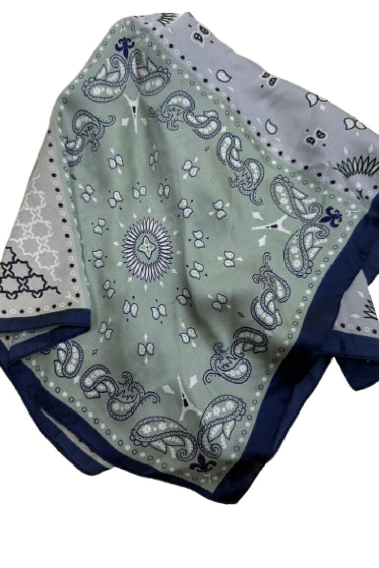 Ethnic Paisley Shawl