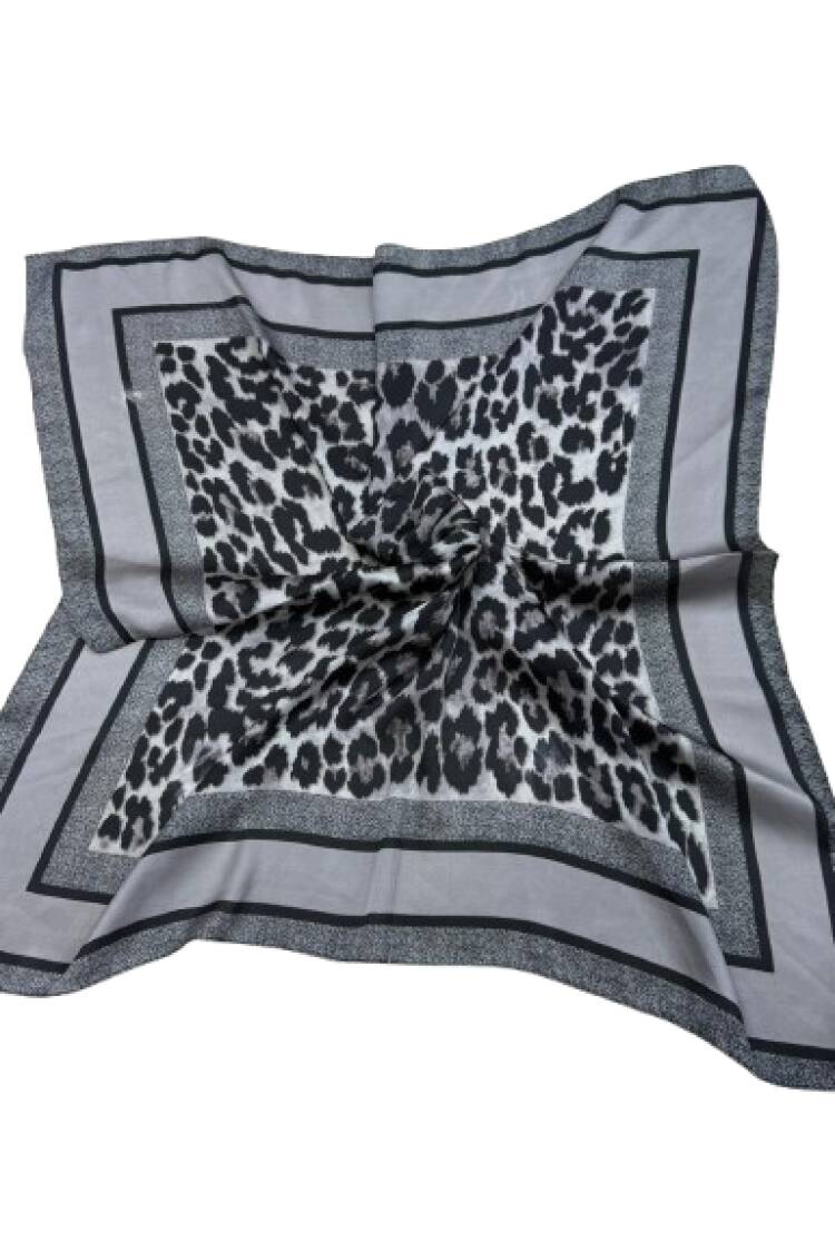 Leopard Print Shawl