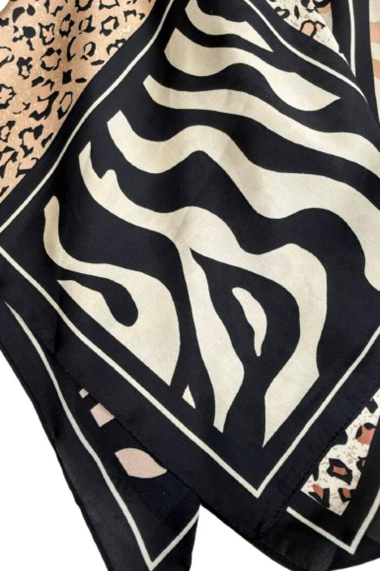 Black Elegant Shawl With Animal Print And Patchwork