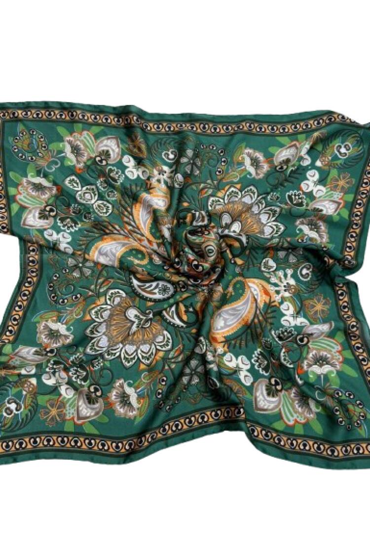 Boho Shawl With Paisley Floral Pattern