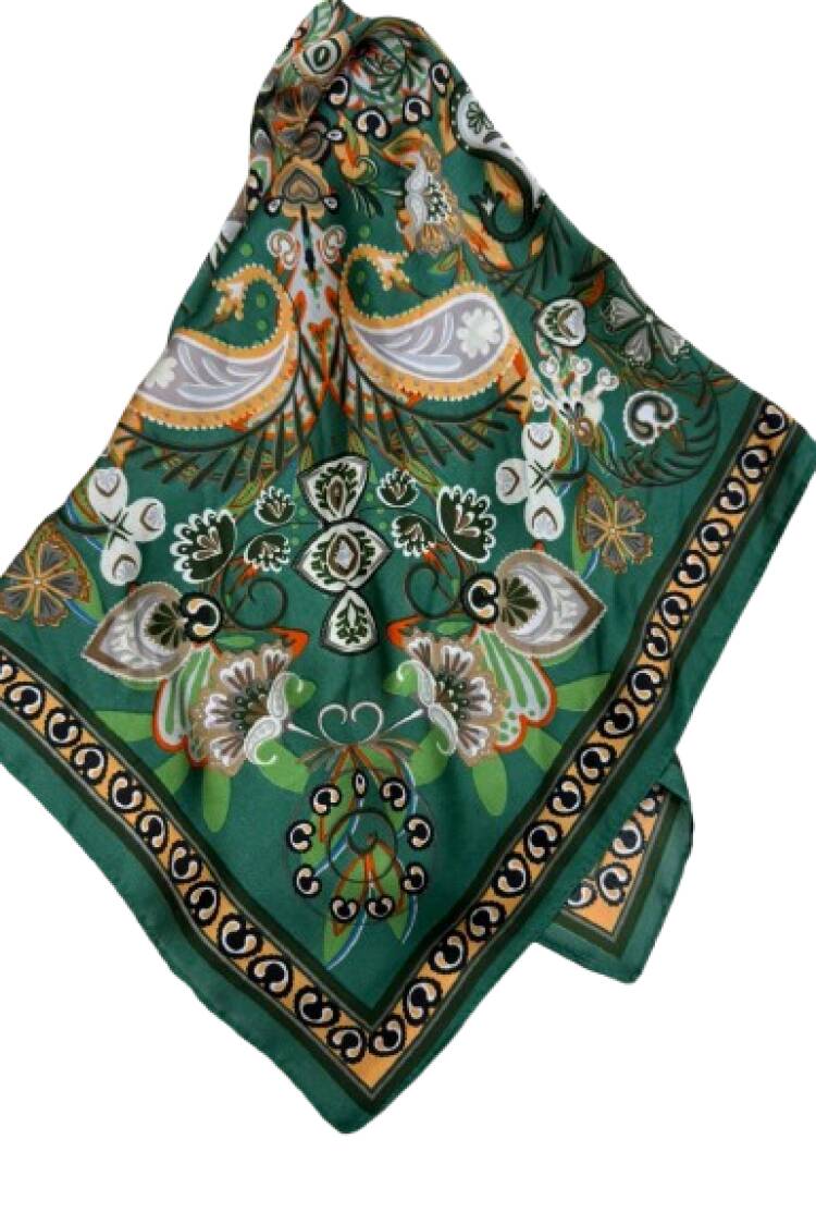 Boho Shawl With Paisley Floral Pattern
