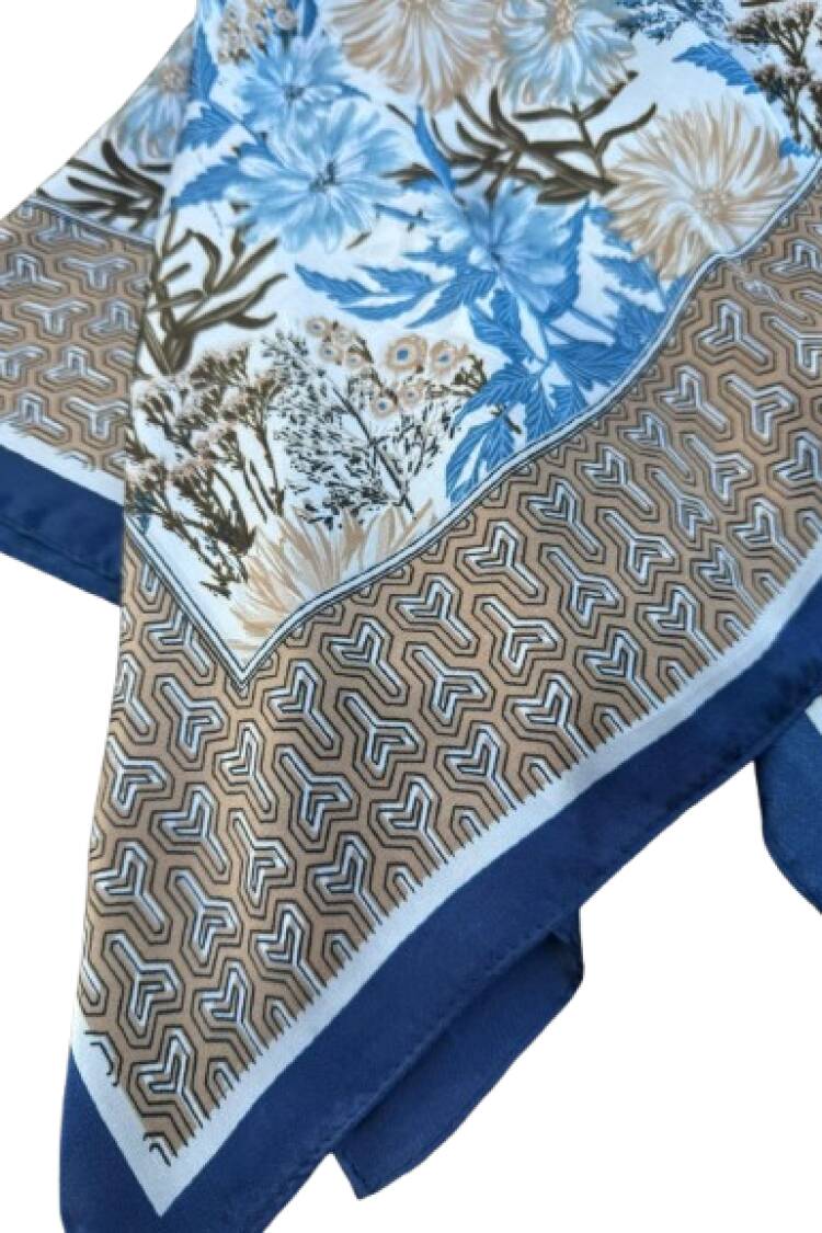 Elegant Blue Shawl