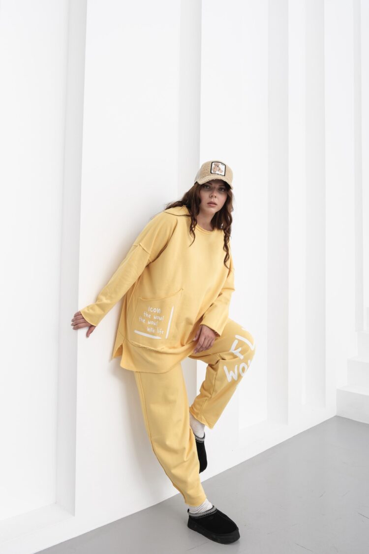 Tracksuit Oversized Fit Jogger With Patch Pocket