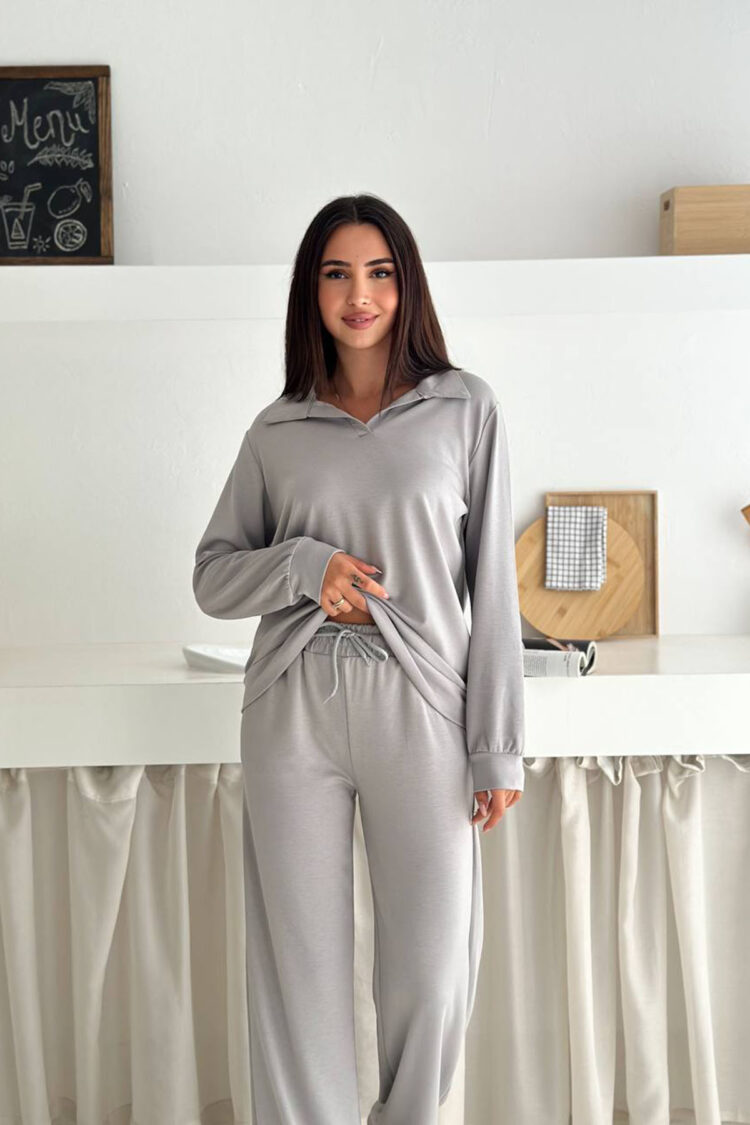 Tracksuit With Polo Neck & Wide Jogger Pants