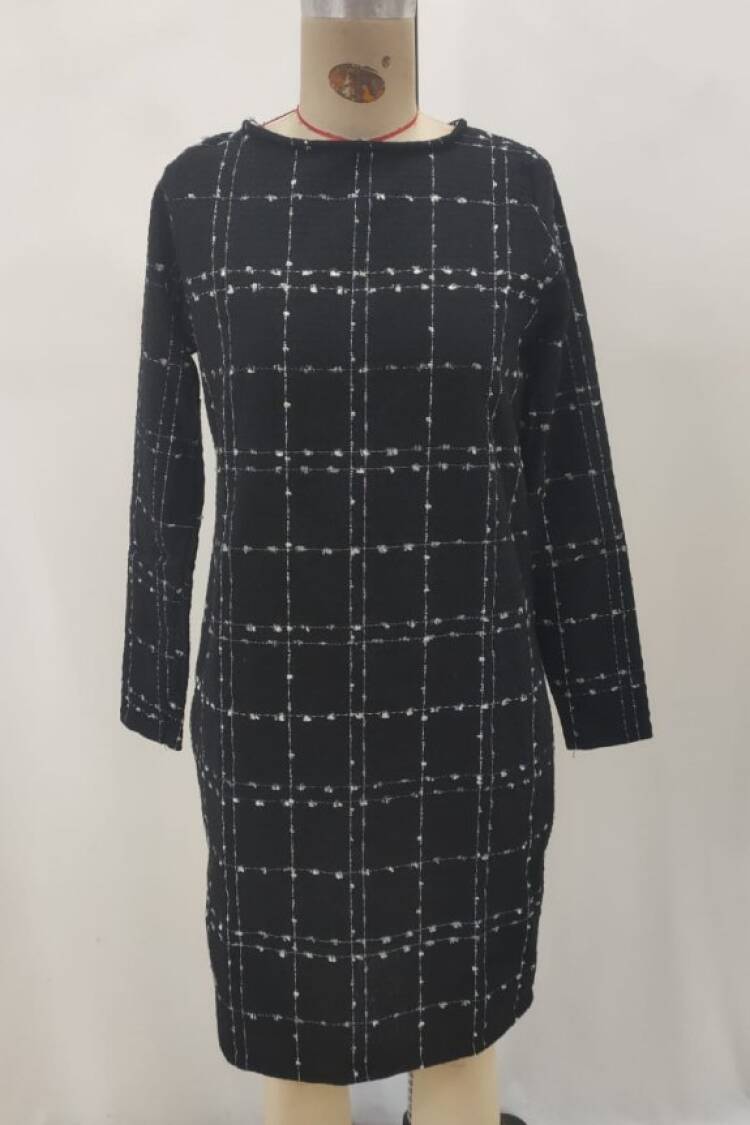 Elegant Black Checkered Sheath Dress With Long Sleeves