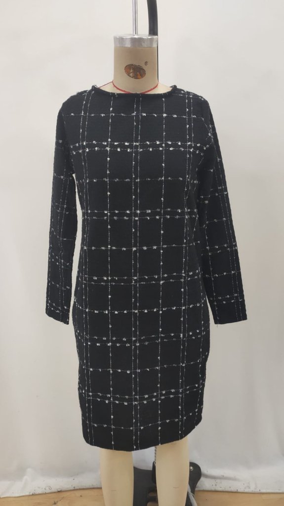 Elegant Black Checkered Sheath Dress With Long Sleeves