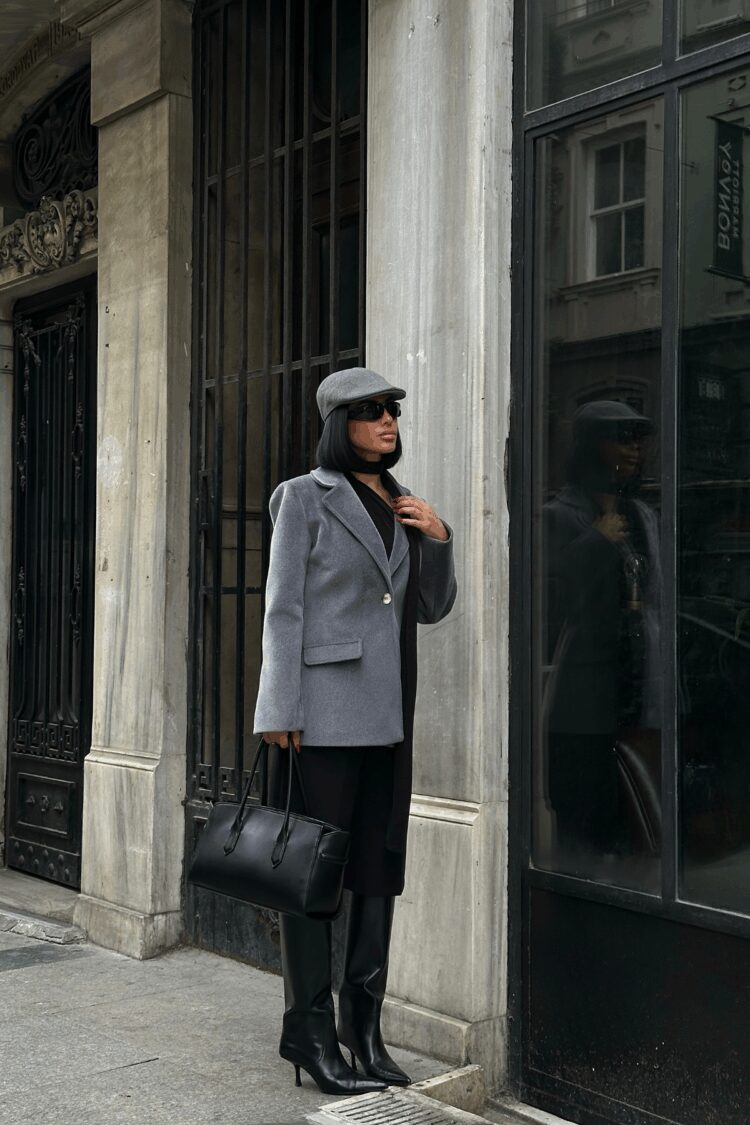 Elegant Single-Breasted Blazer Jacket