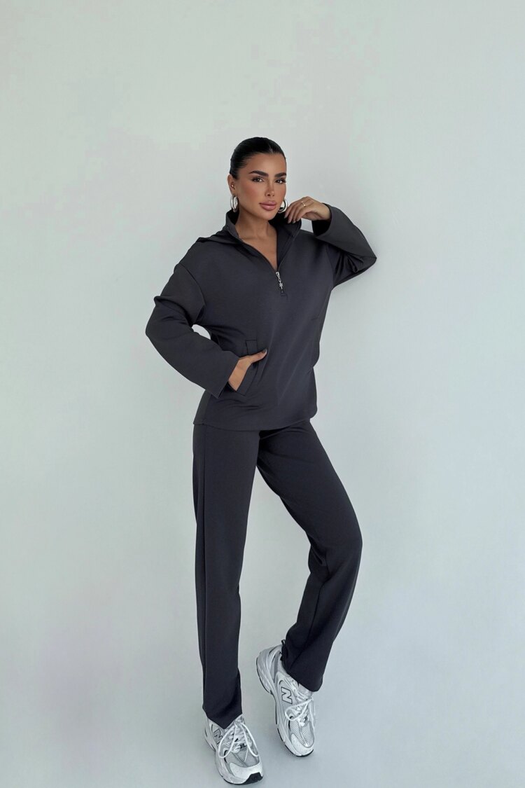 Black Tracksuit With Hooded Neck And Flap Pockets