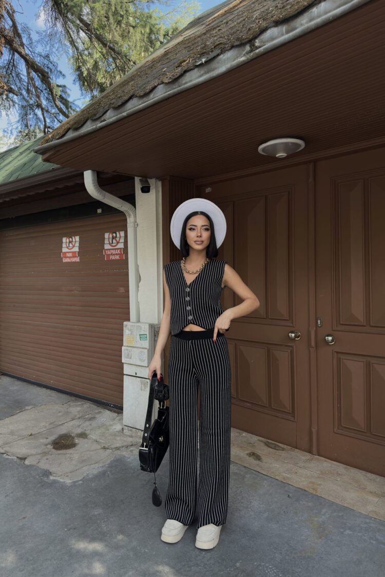 Striped Sleeveless Palazzo Suit