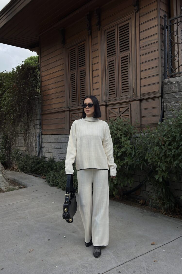 White Casual Elegant Striped Suit