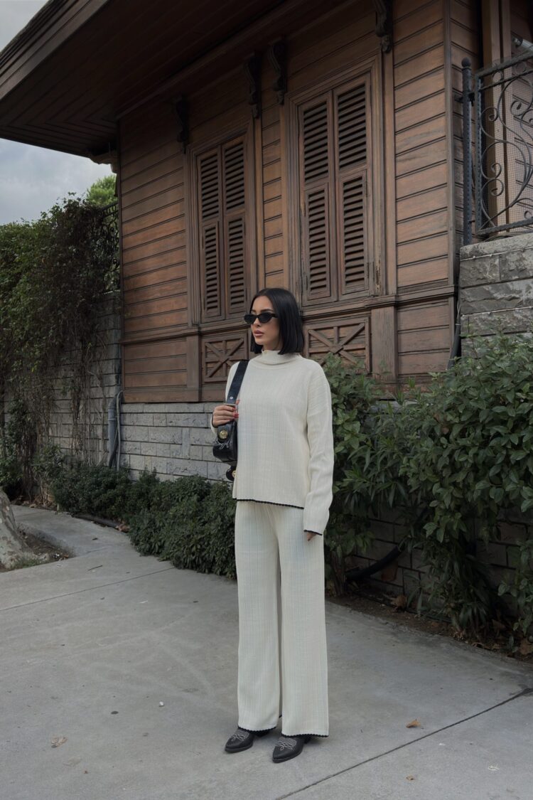 White Casual Elegant Striped Suit