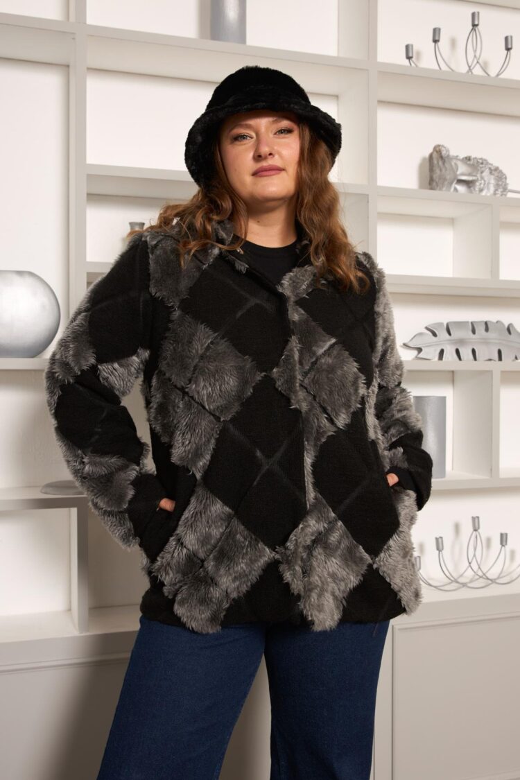 Black Teddy Jacket With Checkered Pattern - Brand: RMG - Women & Kids, Baby Clothes Wholesale - Globality Store