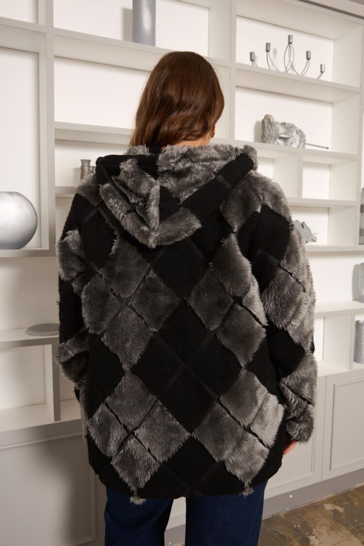 Black Teddy Jacket With Checkered Pattern